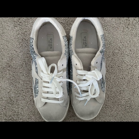 Steve Madden sneakers - Picture 3 of 3